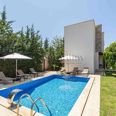 Silver By Evtatilim Gumusluk Koyunbaba * ボドルム