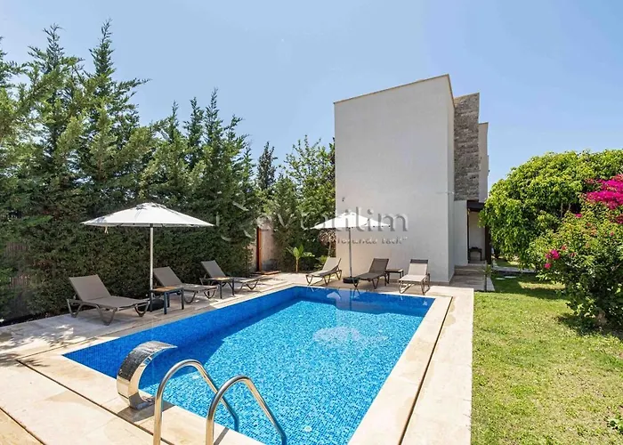 Silver By Evtatilim Gumusluk Koyunbaba * ボドルム